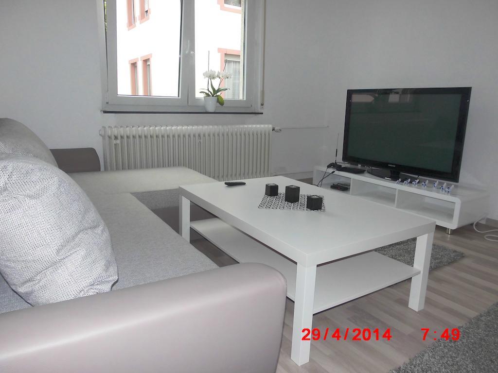 Frankfurt Airport & Fair Apartment 켈스테르바흐 객실 사진